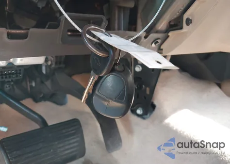 2008 Chevrolet Suburban 1500 Ls z USA, uszkodzony, nr VIN 1GNFC16J28J230577